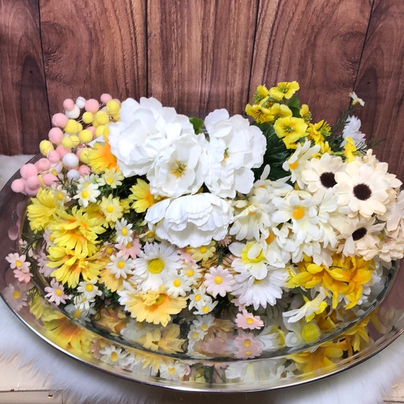 Bundle Ashland Spring Yellow White Flowers Garland